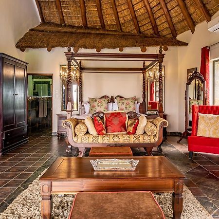 Zulu Nyala Game Lodge Hluhluwe Exterior photo